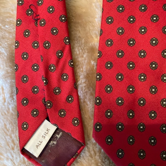 Vintage 100% Silk Tie - Picture 3 of 3